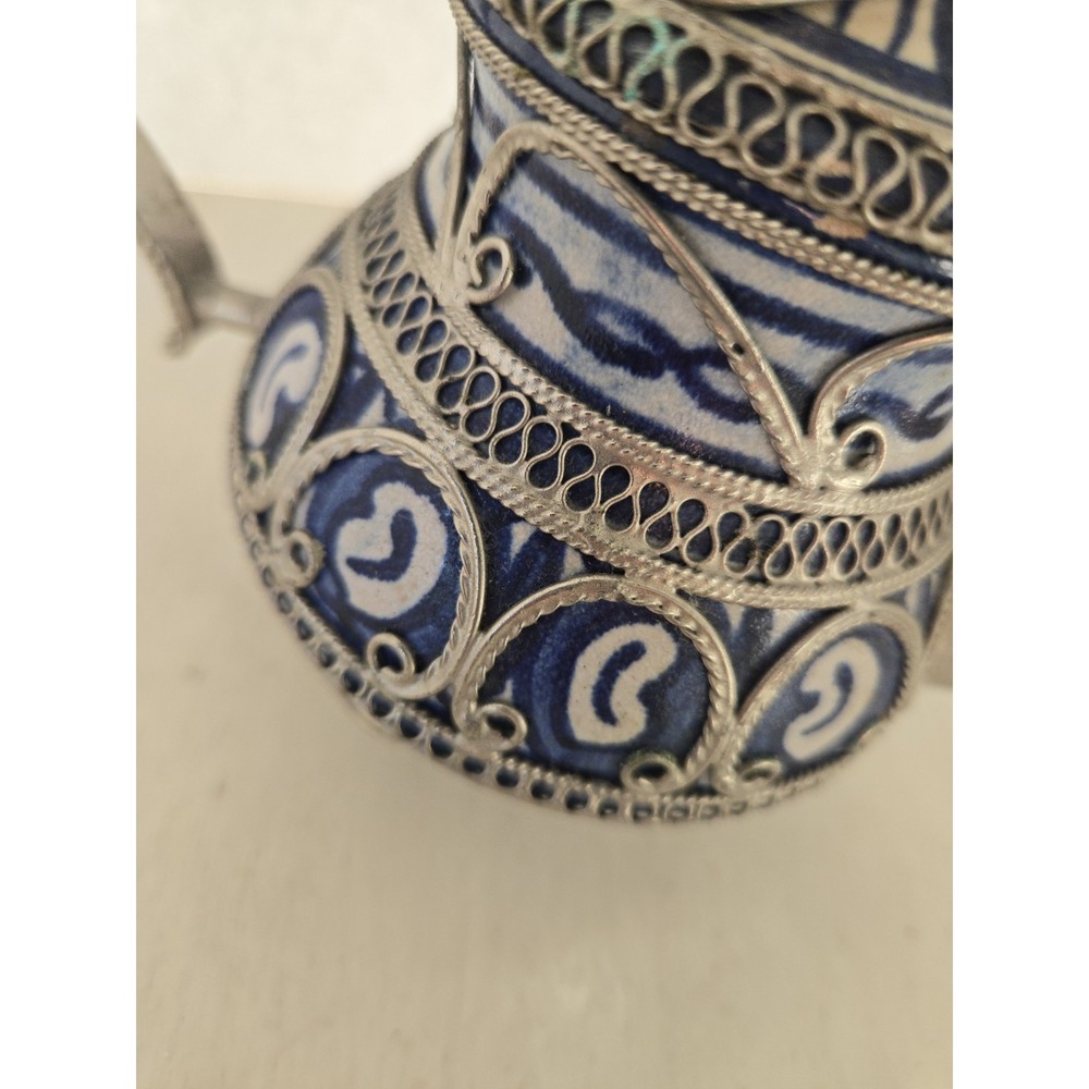 Moroccan Teapot Ceramic Silver Tone Filigree Vintage Blue & White Ceramic 6.5" - Picture 6 of 16